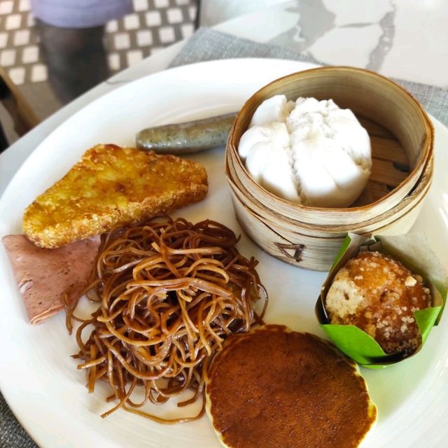 極多選擇既早餐自助餐