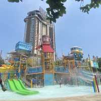 สนุกไม่รู้ลืมที่ สวนน้ำวานานาวา หัวหิน