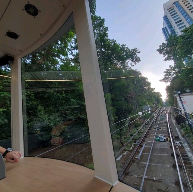 山頂纜車