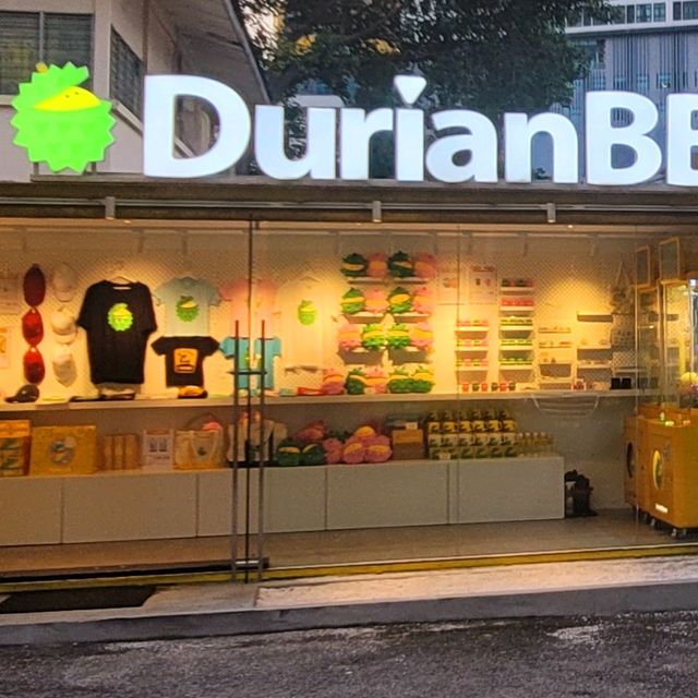 Eat- Eat Durian @ DurianBB Park, Imbi KL