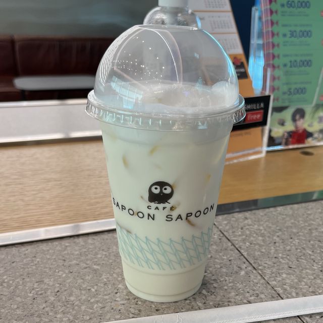 【韓国・仁川国際空港】高麗人参ブランド正官庄のカフェ「CAFE SAPOON SAPOON」