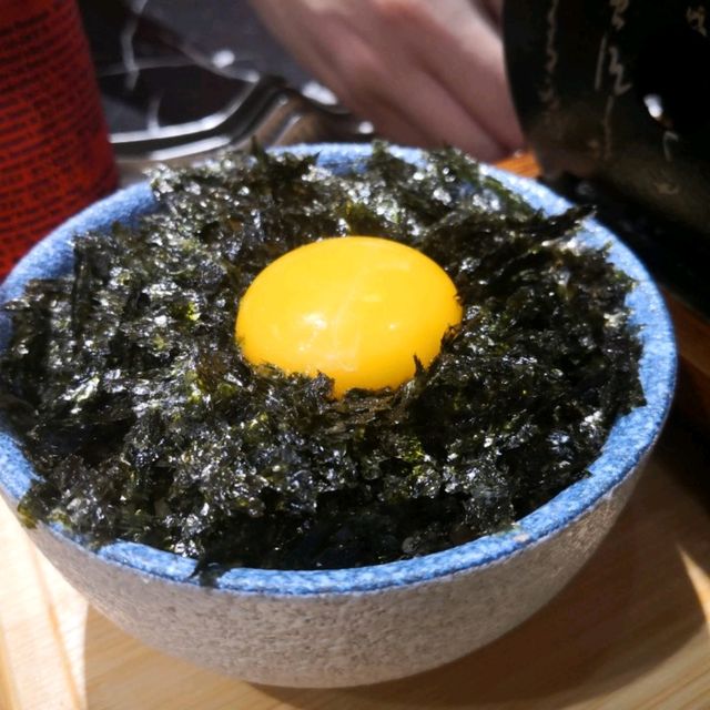 日式⽯燒和⽜專⾨店CP值極高