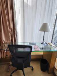 九龍酒店：方便交通，適合商務旅客