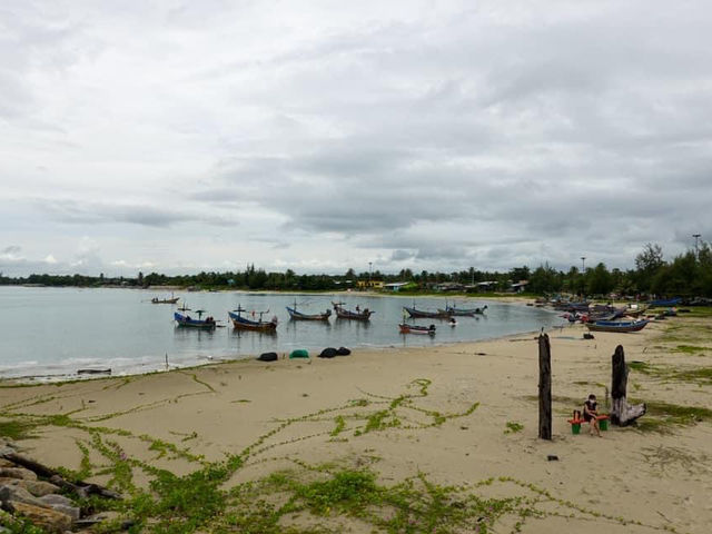 ที่เที่ยวสงขลา หาดบ่ออิฐ ทะเลสวย 🌴🌴