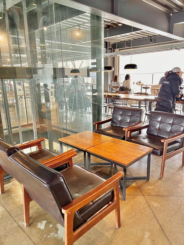 충주 데이트하기좋은 대형카페추천 ☕️