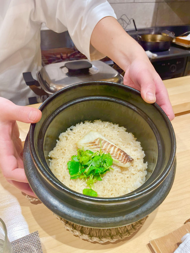 お料理を満喫しながらお酒が楽しめるお店