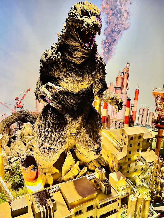The Godzilla Head in Shinjuku