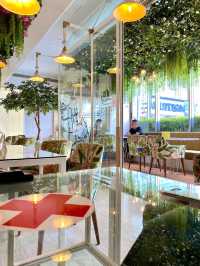 Gram Cafe & Pancakes, PI