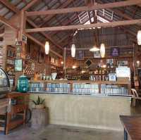 ร้านบ้านชาในป่าฝน Tea House in Rainforest