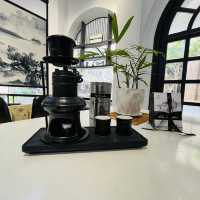 Trung Nguyên Legend: A Tranquil Oasis in the Heart of Saigon
