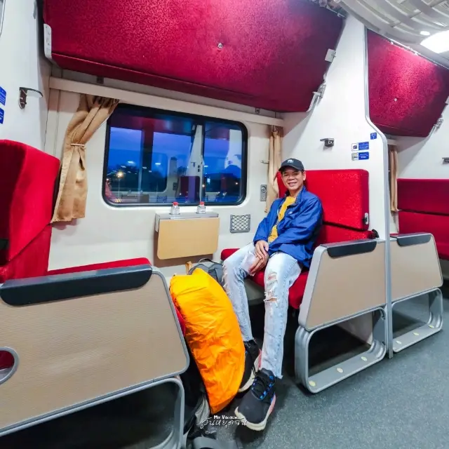 ขึ้นรถไฟไปเที่ยวเชียงใหม่