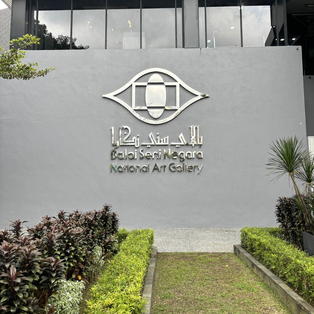 a place for art lovers - balai seni negara
