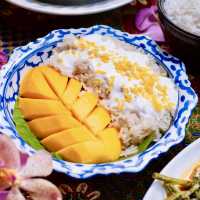 KHAO (Ekkamai)