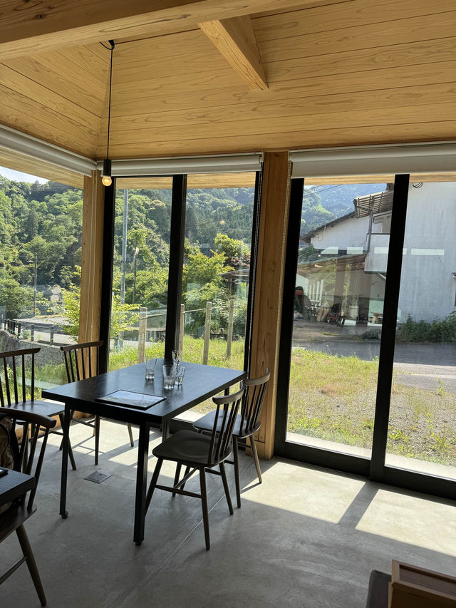 【福岡カフェ】宝珠山の棚田を眺めながら、のんびりと土鍋ご飯はいかが？🍚