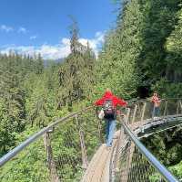 North Vancouver에 자연경관이 멋진 공원Capilano suspension Bridge Park