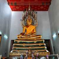 วัดพระเชตุพนฯ วัดที่มีเจดีย์มากที่สุดในประเทศไทย