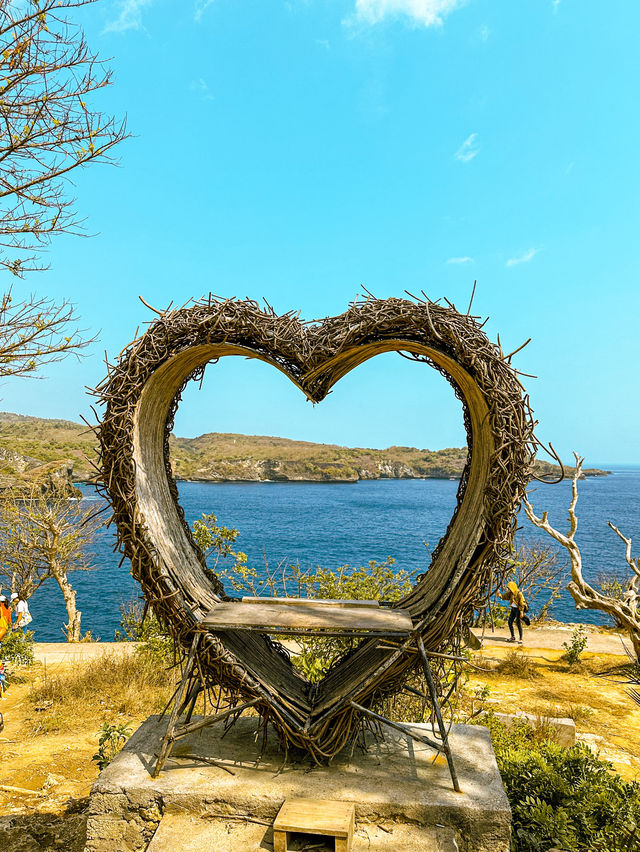 Nusa Penida’s Rugged Charms 💙🌊