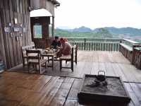 ก๋วยเตี๋ยวห้อยขาบ้านจ่าโบ้ อาหารหลักสิบวิวหลักล้าน