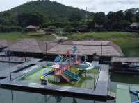 สวนน้ำที่รักษ์น้ำรีสอร์ท จ.กาญจนบุรี 