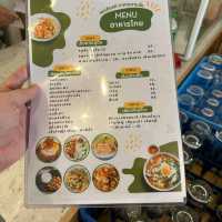 สมเกียรติ ร้านก๋วยเตี๋ยวไก่ตุ๋นเปิดใหม่ย่านสวนดอก