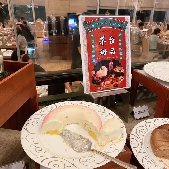 極豪華有心思！都會海逸自助餐