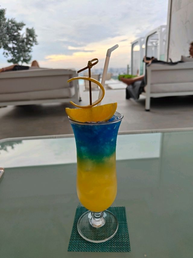 บาร์เปิดใหม่ย่านพญาไท Trattoria@22