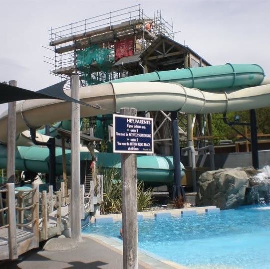 "Hanmer Springs Thermal Pools & Spa: Relaxation and Wellness in a Scenic Alpine Setting" 