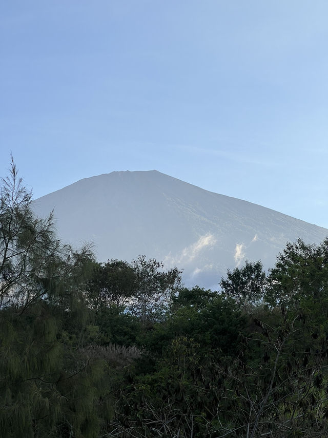 Bobocabin Has The Best Views of Mount Rinjani, Lombok 🇮🇩