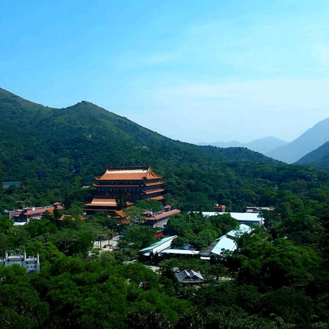 กระเช้านองปิง (Ngong Ping 360) กระเช้านองปิง (Ngong Ping 360)