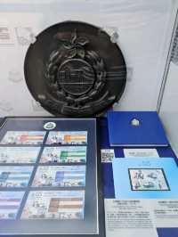 有導賞員講解的小型博物館