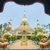 ไหว้พระมหาเจดีย์ชัยมงคล จังหวัดร้อยเอ็ด