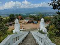 Midday trip at Wat Phra That Mae Yen