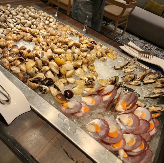 เชียงใหม่มีบุฟเฟต์ซีฟู๊ดในโรงแรม - Eat at Rincome