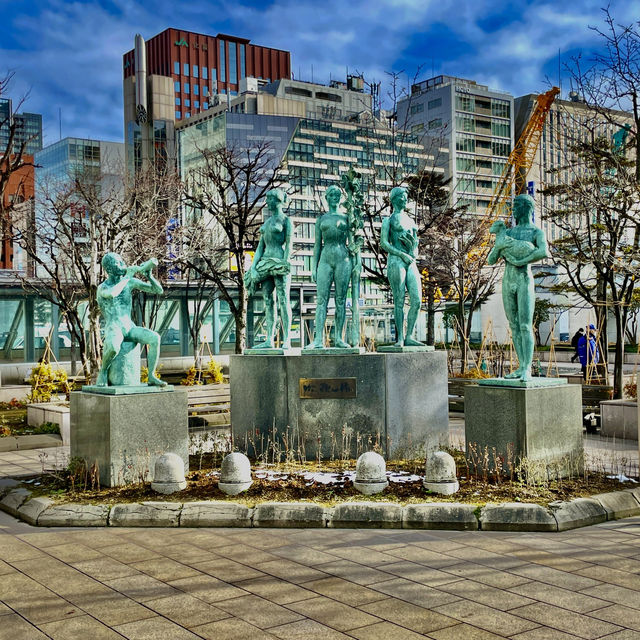 Sapporo: Snow, Flavors, Connections