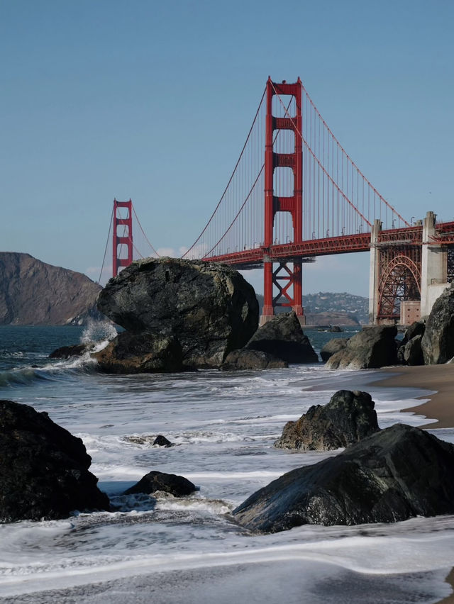 Golden Gate Bridge: The Golden Gateway to Adventure