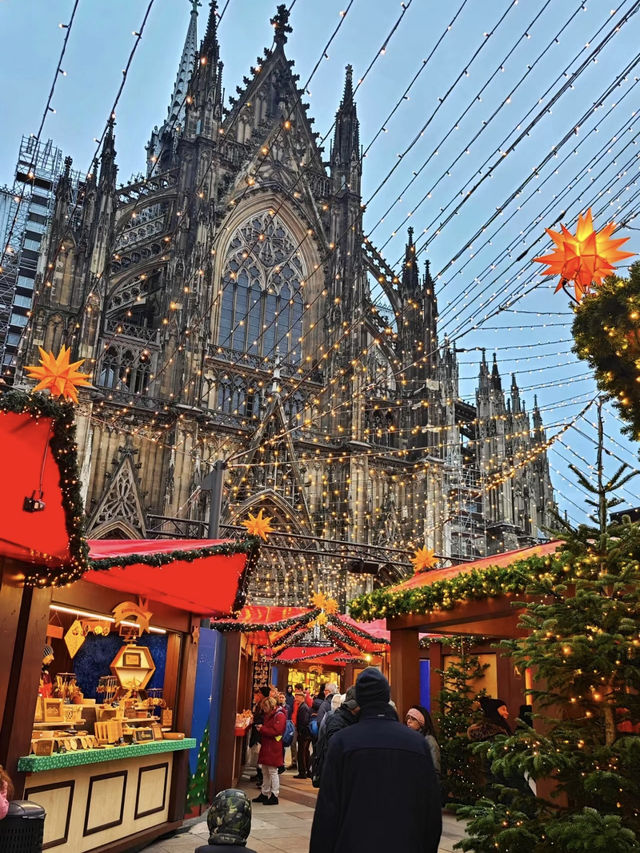 Christmas Cheer by the Rhine: Celebrating in Cologne