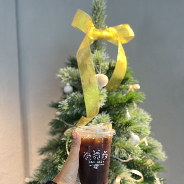 คาเฟ่ลับๆในบ้าน