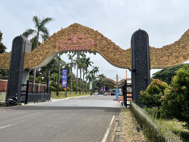 Taman MIni Indonesia Indah【TMII】 - タマンミニインドネシアインダー ジャカルタ