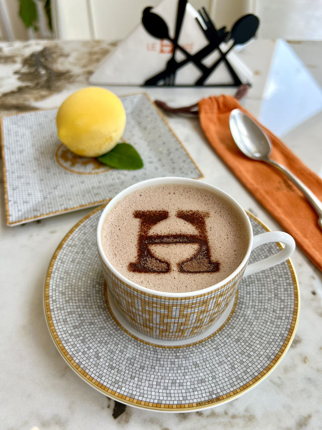 Perfect cafe for Hermes lovers🧡