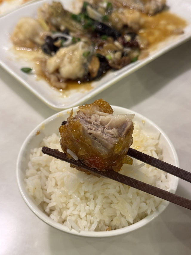 《旺角晚飯糖水直落好地方》