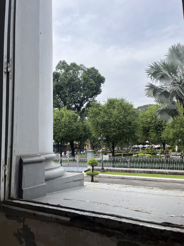 มาเดินเล่น Museum of Ho chi minh city 