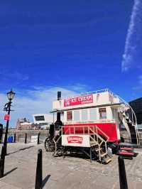 Albert Dock Landmark ของเมือง Liverpool ⛴️