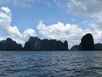 Thailand’s Majestic Natural Paradise: Phang Nga Bay