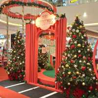 THROWBACK CHRISTMAS FUN, SENDING WISHES TO SANTA