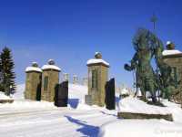 【北海道】雪と大仏とモアイのコラボ！真駒内滝野霊園