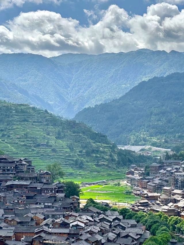 Discover the Cultural Gem: Your Ultimate Travel Guide to Xijiang Qianhu Miao Village!