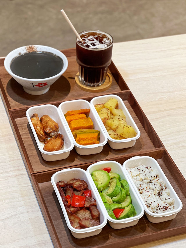 銅鑼灣新開糖水鋪健康午餐