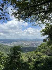 Explore the highest peak of Baiyun Mountain
