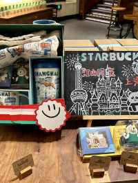 【上海ディズニー・グルメ】 スターバックス☕️