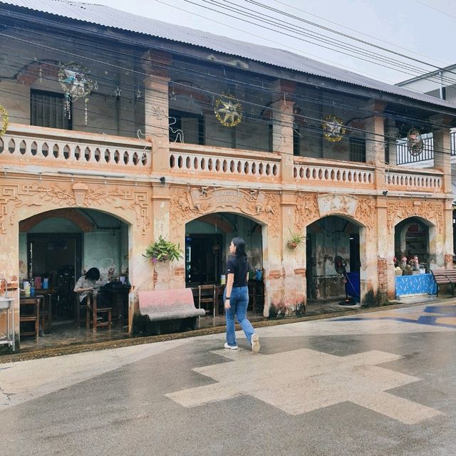 ร้านข้าวเปียกโบราณ - สกลนคร